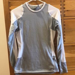 Athleta white/grey long sleeve active shirt